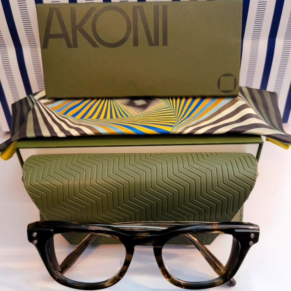 Akoni Orion – Green Tortoise Swirl/Olive Side Shields Frame